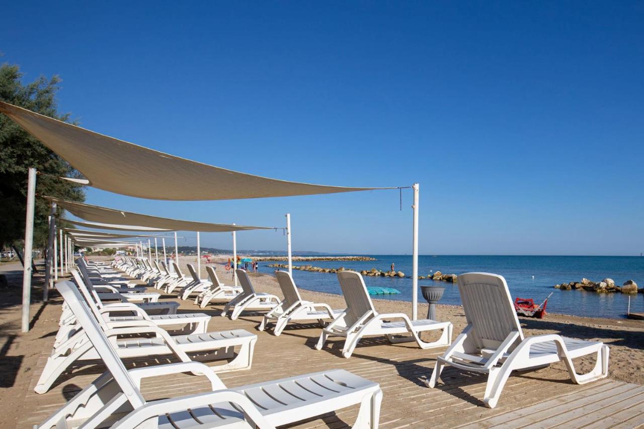 Centro Vacanze Poker Casalbordino Kültér fotó